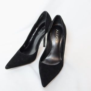 Black suede pointy toe Aldo heels